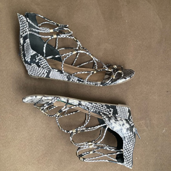 Aldo Snakeskin Sandals - Picture 6 of 7